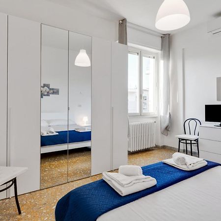 Lulli Cozy Apartment With Balcony Florence Ngoại thất bức ảnh